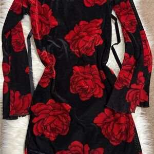 Chic Black and Red Floral Long Sleeve Dress